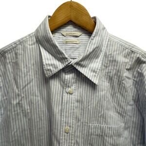Suitsupply Light Blue and White Striped Dress Shirt 17L